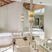 Bathroom with white tub in Spicers Peak Lodge