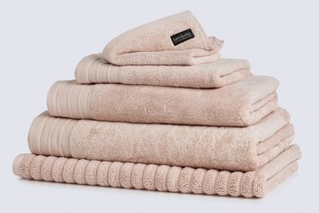 luxe bath towels in blush colour