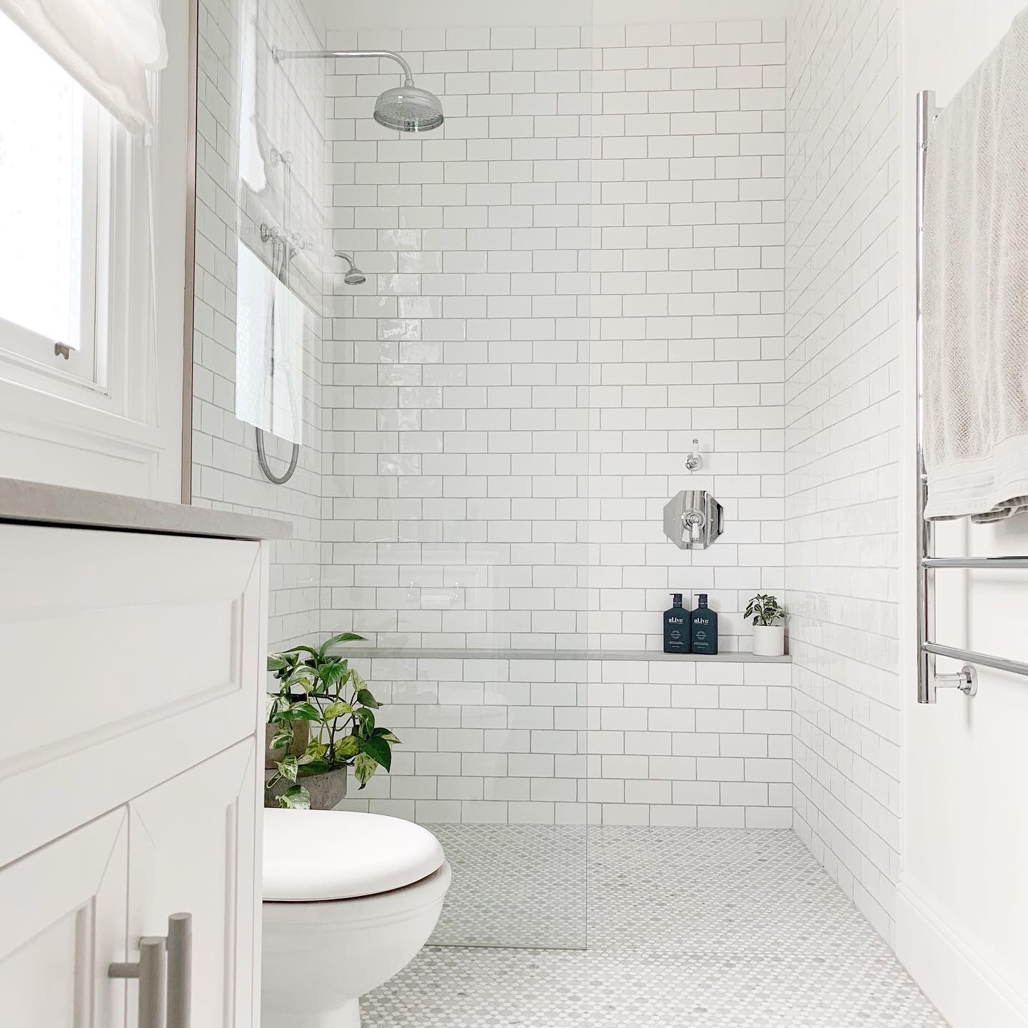 How To Add Hotel Style To Your Bathroom ~ Fresh Design Blog