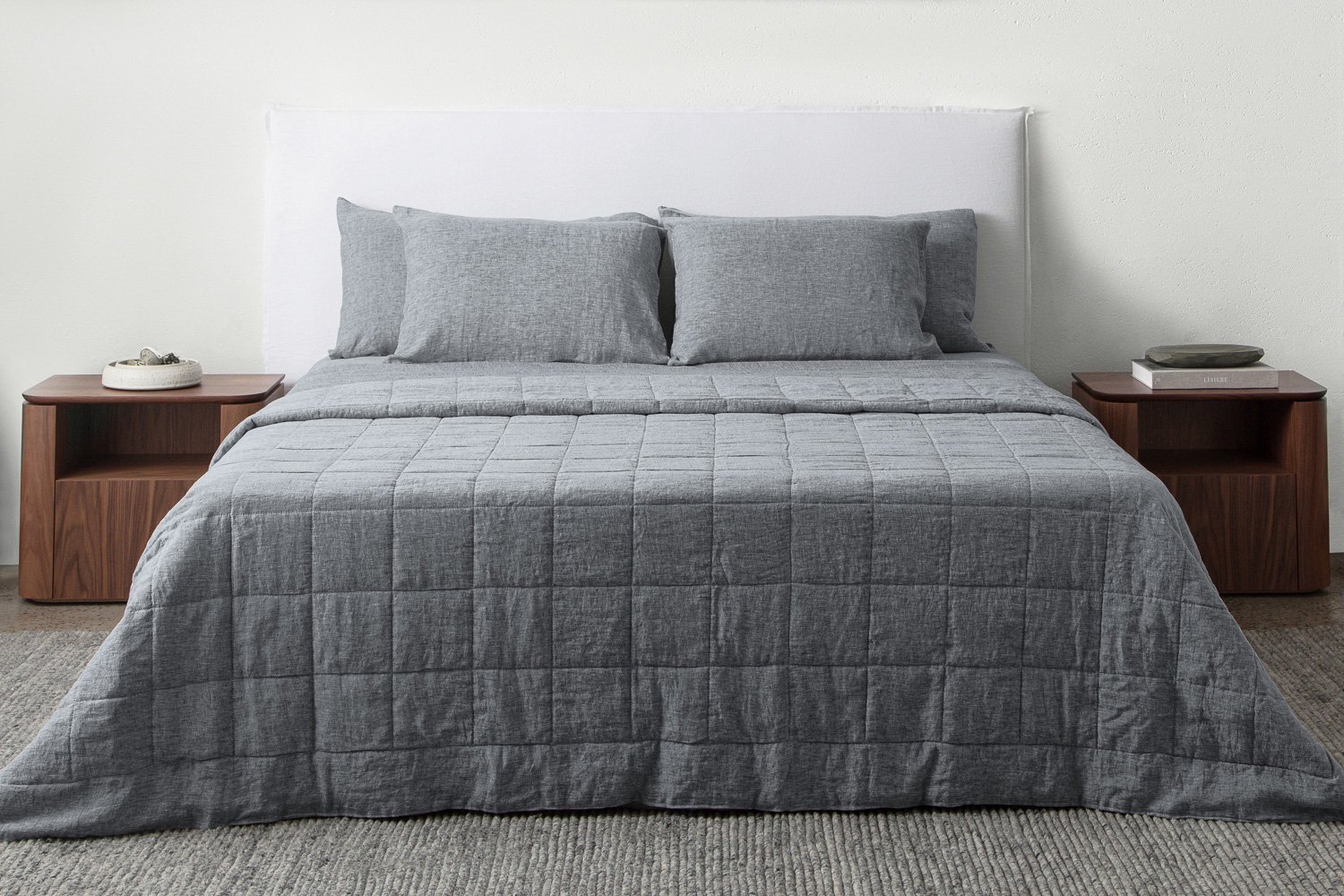 linen quilt in marl grey colour