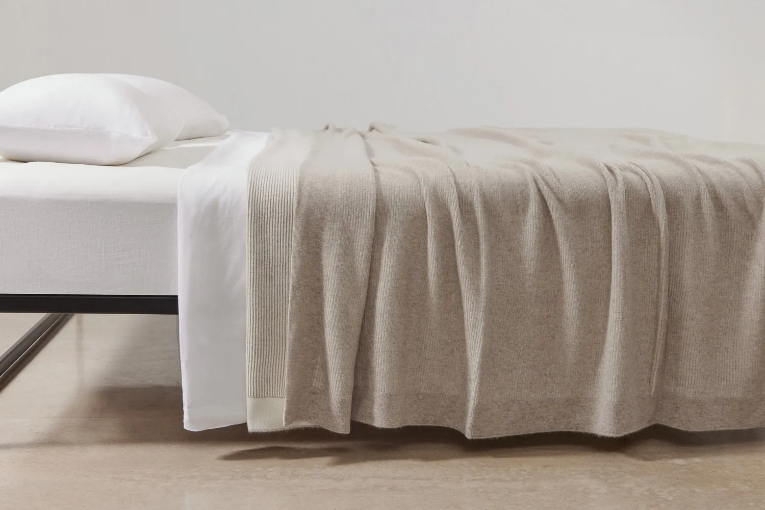 reversible rib blanket in wheat/natural colour