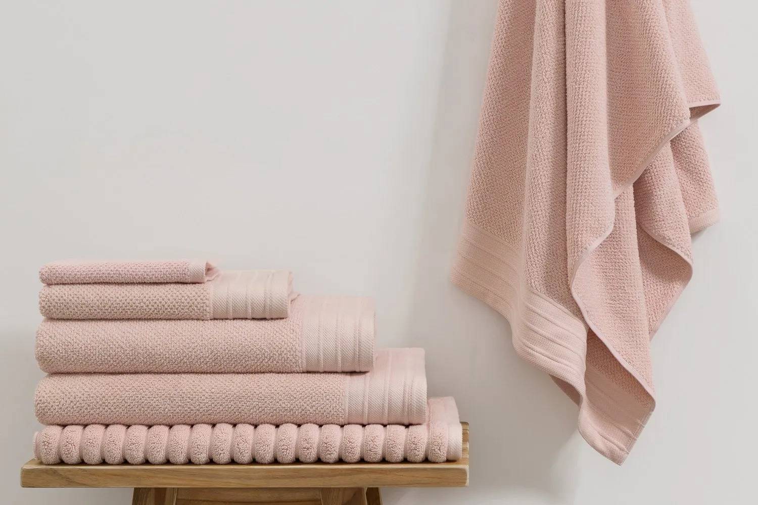 jacquard towel in blush colour