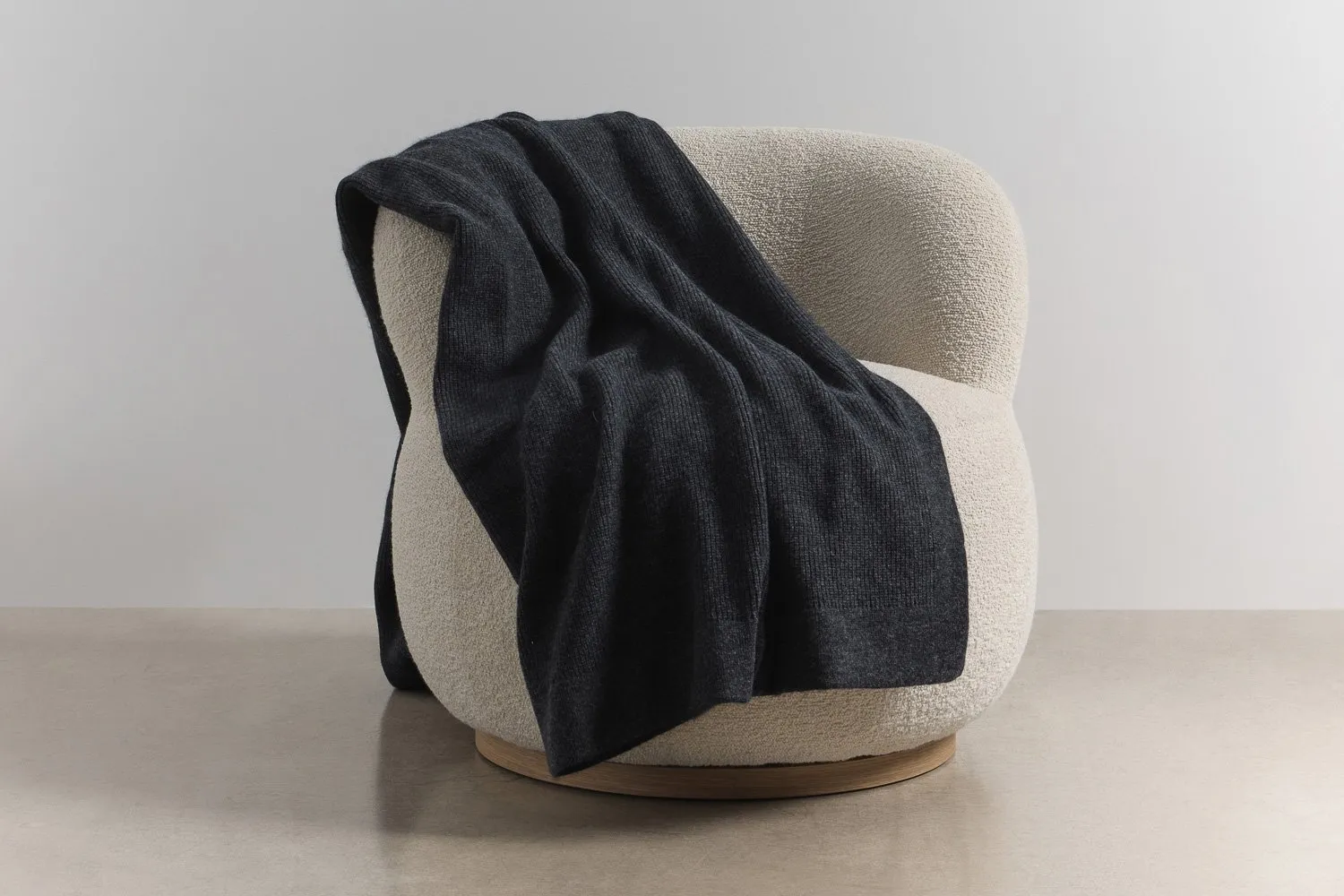 chain rib throw in charcoal colour