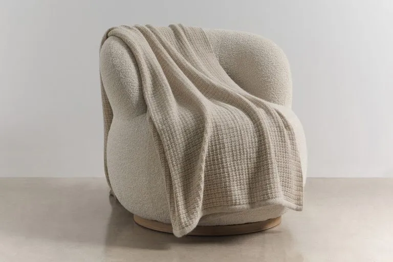 chunky box throw in wheat colour