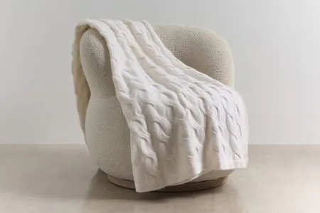 italian cashmere chunky cable throw in natural